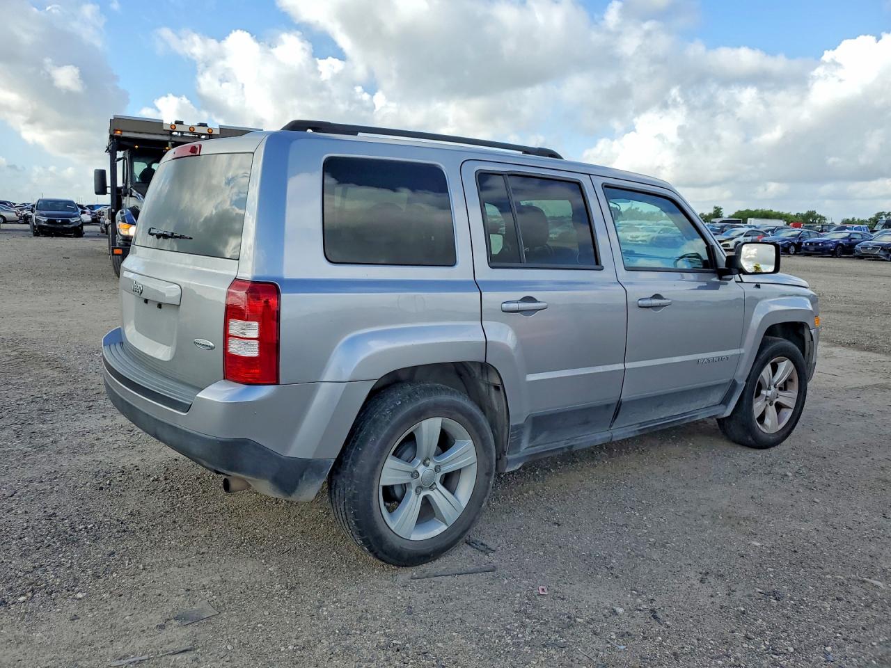 2016 JEEP PATRIOT LATITUDE FWD