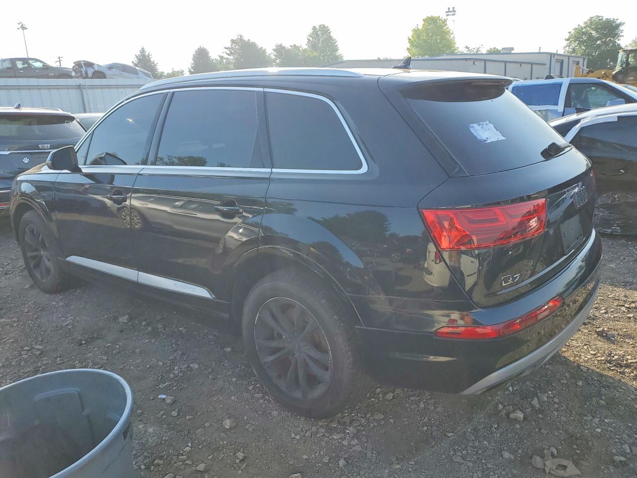 2017 AUDI Q7 quattro Premium