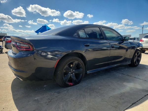 2016 DODGE CHARGER SE RWD