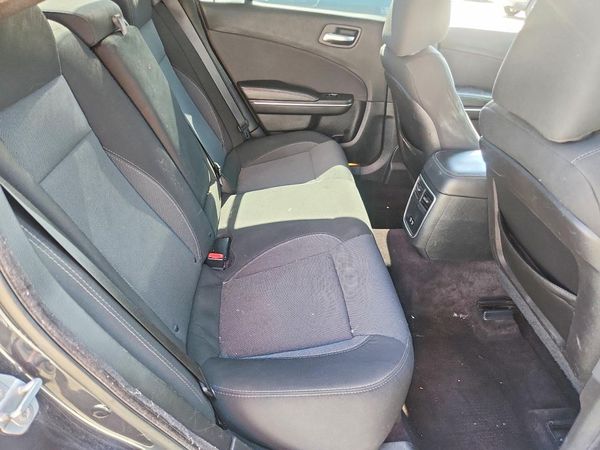 2016 DODGE CHARGER SE RWD