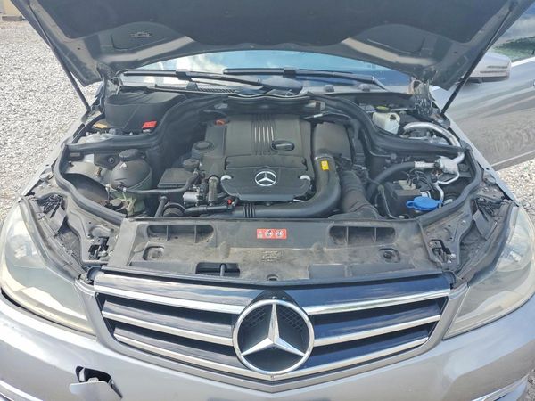 2014 MERCEDES-BENZ C C250