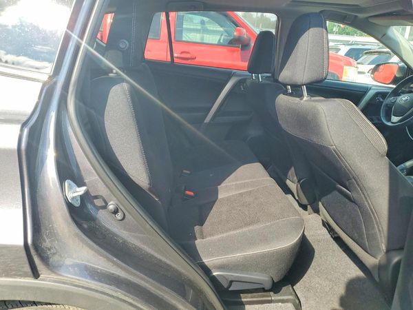 2016 TOYOTA RAV4