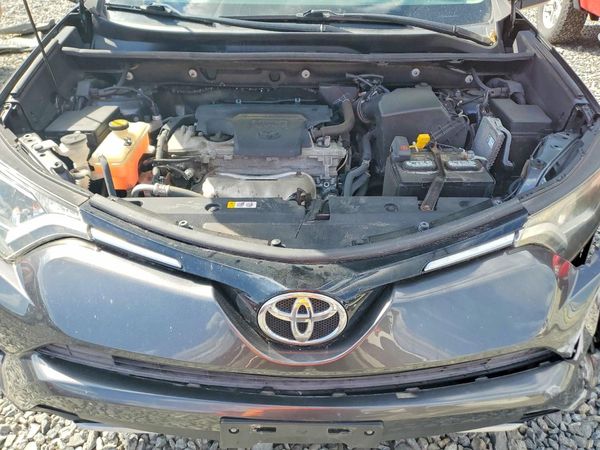 2016 TOYOTA RAV4