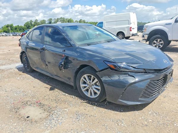 2026 TOYOTA CAMRY