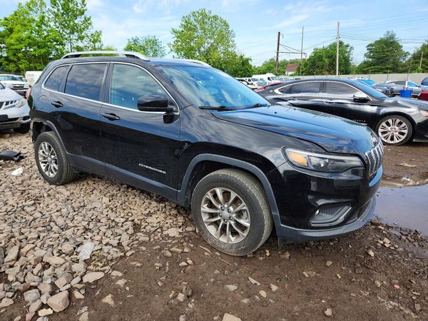 2020 JEEP CHEROKEE LATITUDE PLUS 4X4