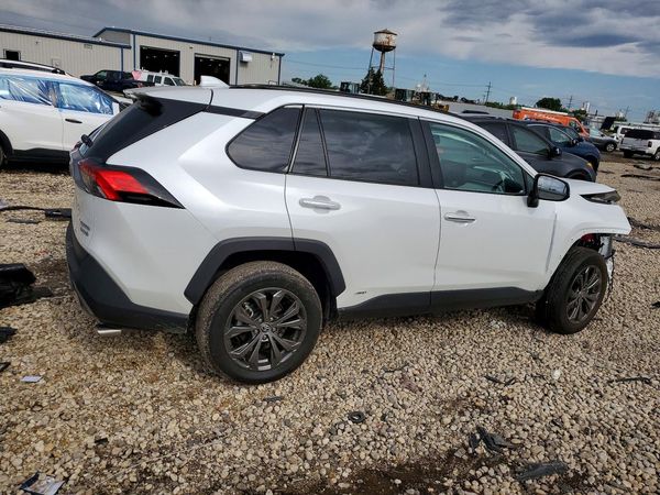 2024 TOYOTA RAV4 Limited