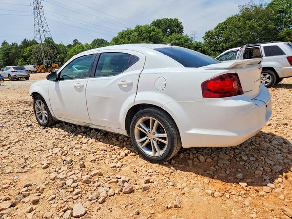 2013 DODGE AVENGER SE