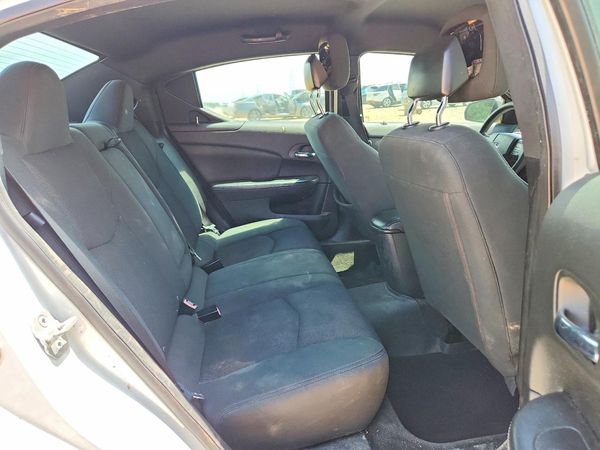 2013 DODGE AVENGER SE