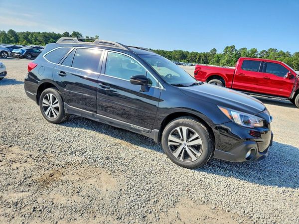 2019 SUBARU OUTBACK Limited+ES