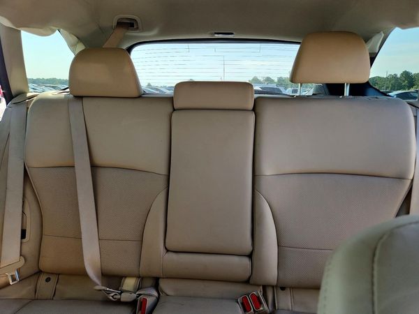 2019 SUBARU OUTBACK Limited+ES