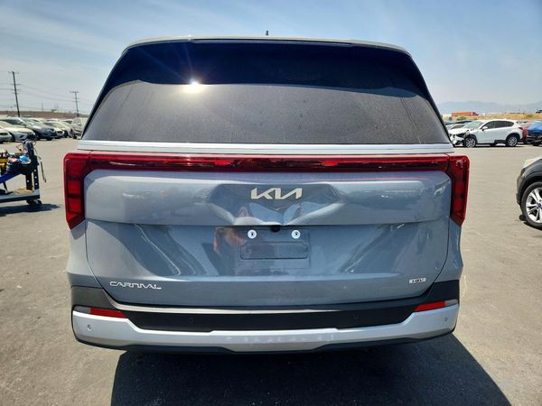2026 KIA CARNIVAL EX