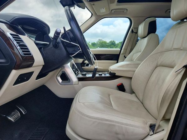 2021 LAND ROVER RANGE ROVER HSE Westminster Edition