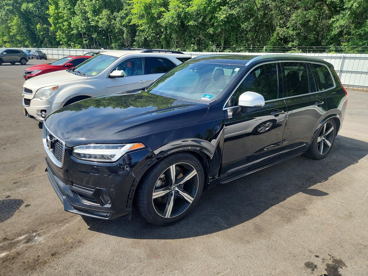 2017 VOLVO XC90 R-Design