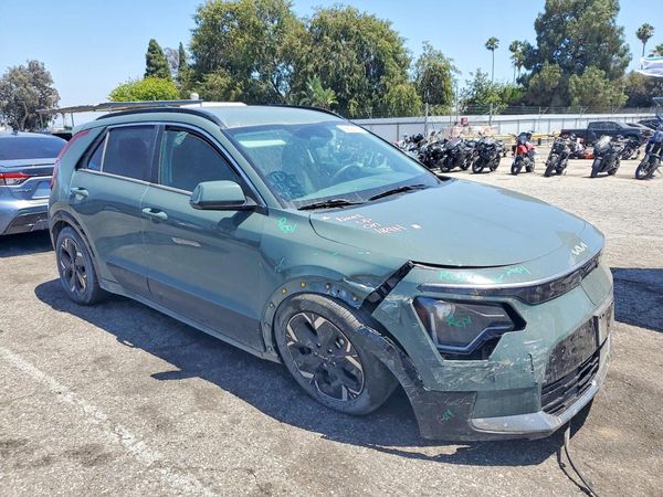 2025 KIA NIRO Wind