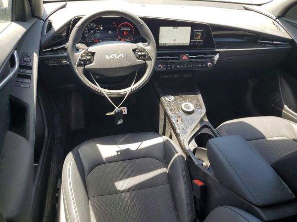 2025 KIA NIRO Wind