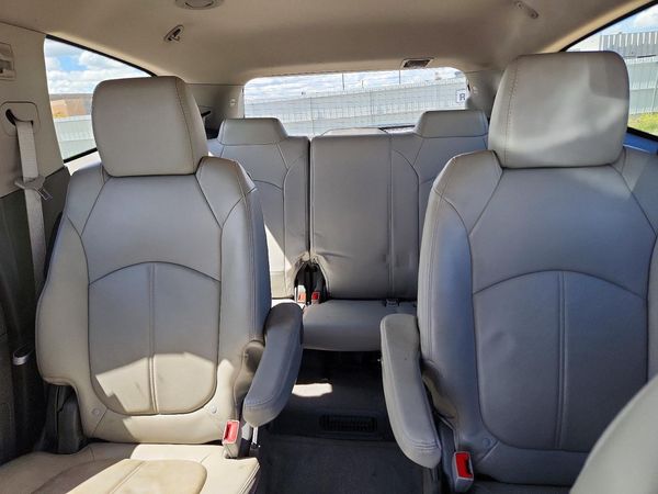 2015 CHEVROLET TRAVERSE 2LT
