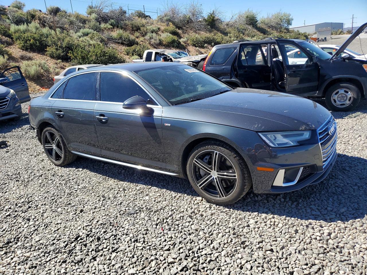 2019 AUDI A4 quattro Premium Plus