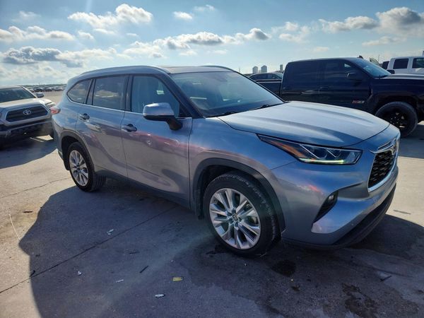 2023 TOYOTA HIGHLANDER