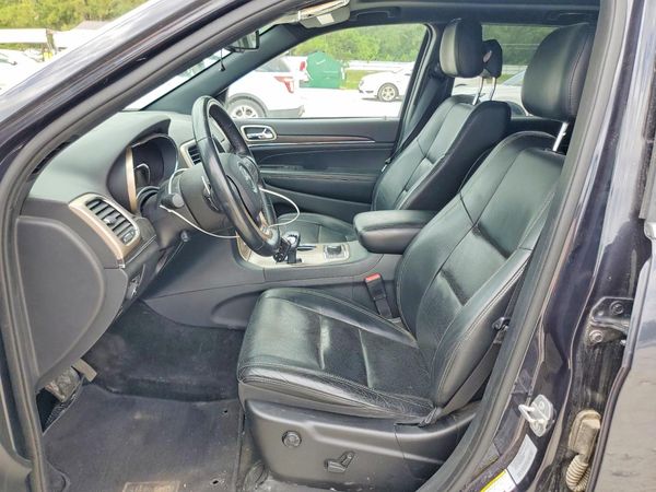 2015 JEEP GRAND CHEROKEE Limited — DENT