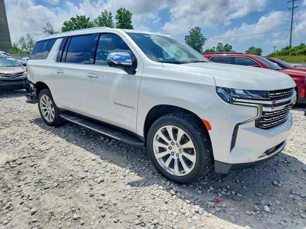 2022 CHEVROLET SUBURBAN Premier
