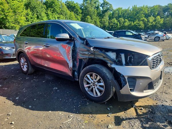 2019 KIA SORENTO L, LX, S