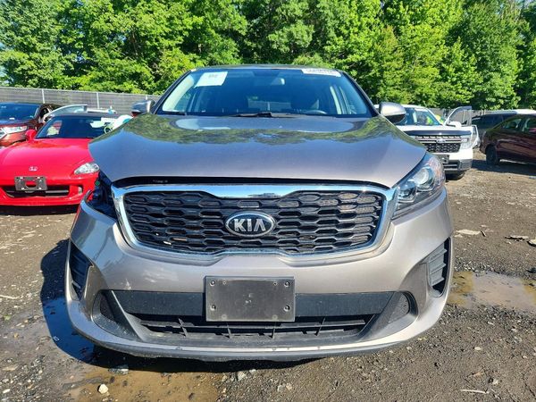 2019 KIA SORENTO L, LX, S