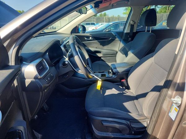 2019 KIA SORENTO L, LX, S