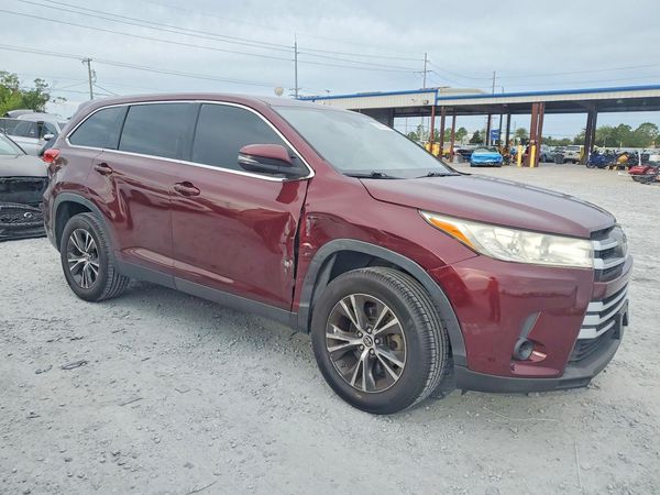 2019 TOYOTA HIGHLANDER