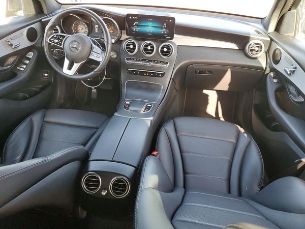 2022 MERCEDES-BENZ GLC GLC300