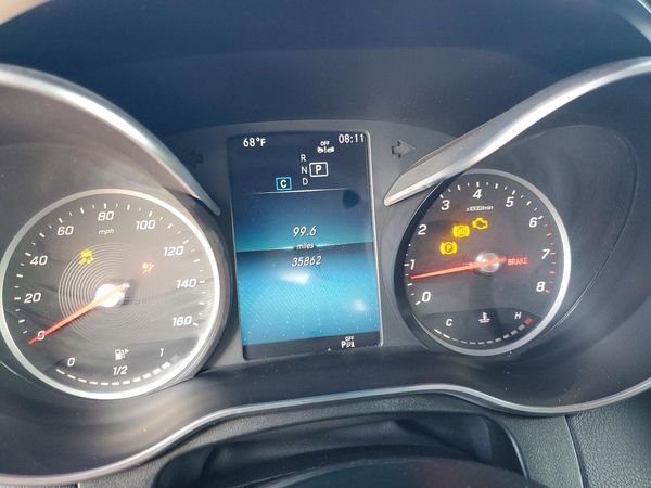 2022 MERCEDES-BENZ GLC GLC300