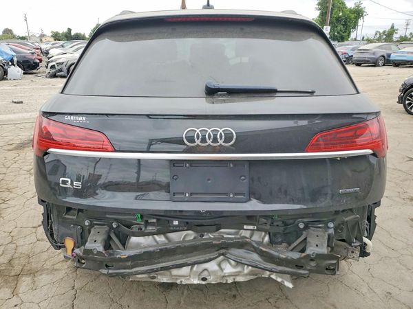 2023 AUDI Q5 quattro Premium