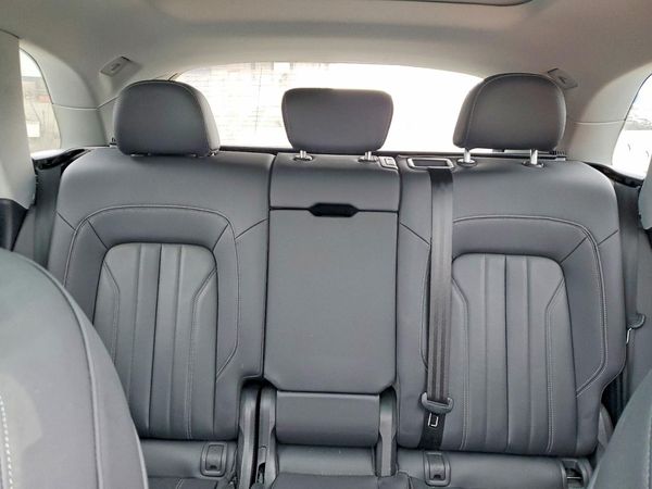 2023 AUDI Q5 quattro Premium