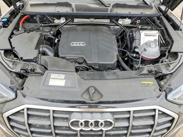 2023 AUDI Q5 quattro Premium