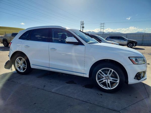 2017 AUDI Q5 quattro Premium