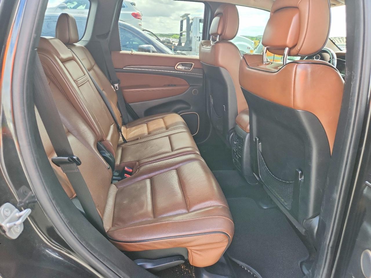 2015 JEEP GRAND CHEROKEE SUMMIT 4X2