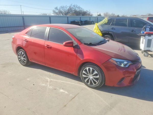 2015 TOYOTA COROLLA