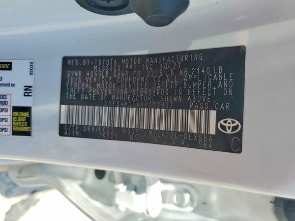 2024 TOYOTA COROLLA SE