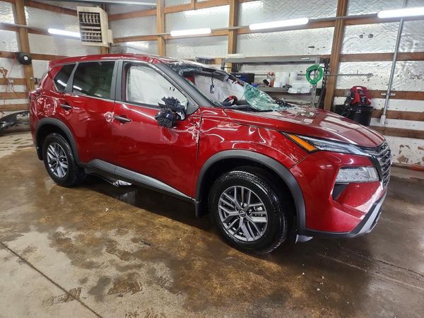 2024 NISSAN ROGUE S — Passenger 3/4