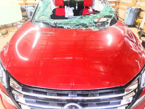 2024 NISSAN ROGUE S — Engine bay