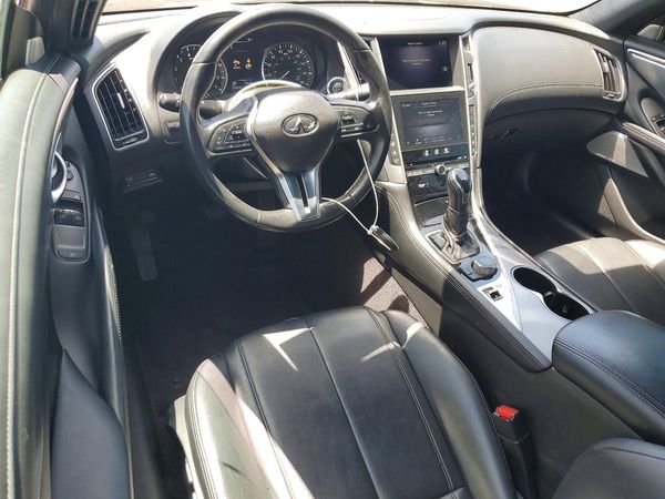 2020 INFINITI Q60