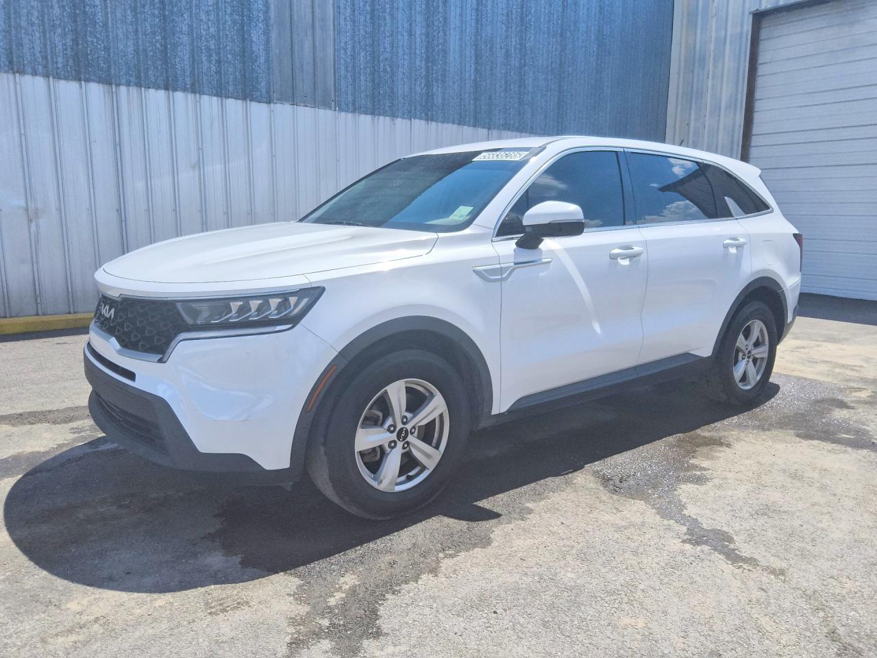 2023 KIA SORENTO LX