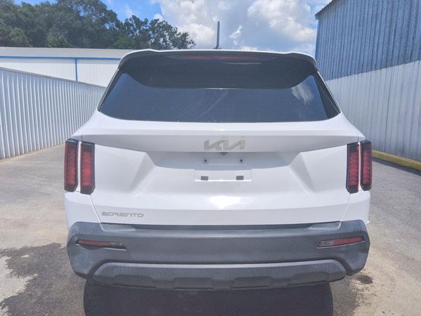 2023 KIA SORENTO LX