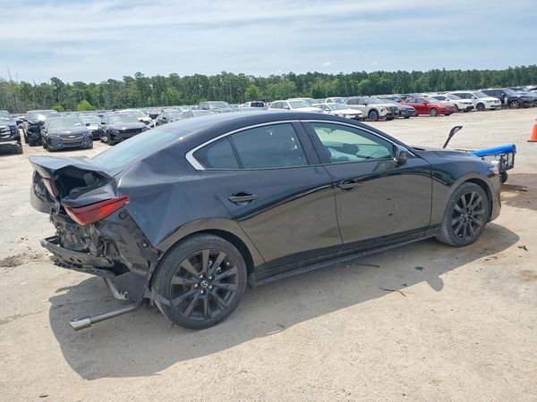 2024 MAZDA 3 Select Sport Package