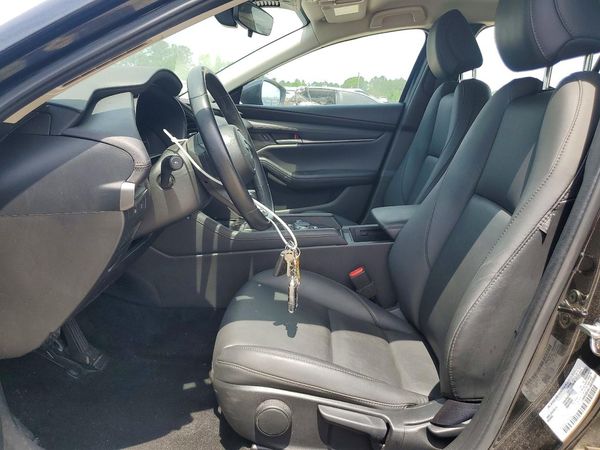 2024 MAZDA 3 Select Sport Package
