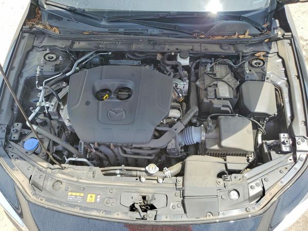 2024 MAZDA 3 Select Sport Package