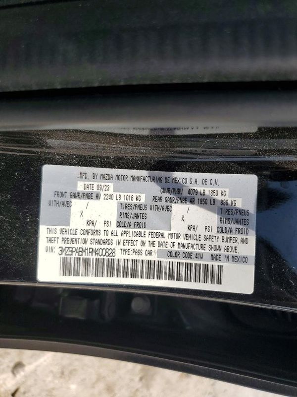 2024 MAZDA 3 Select Sport Package