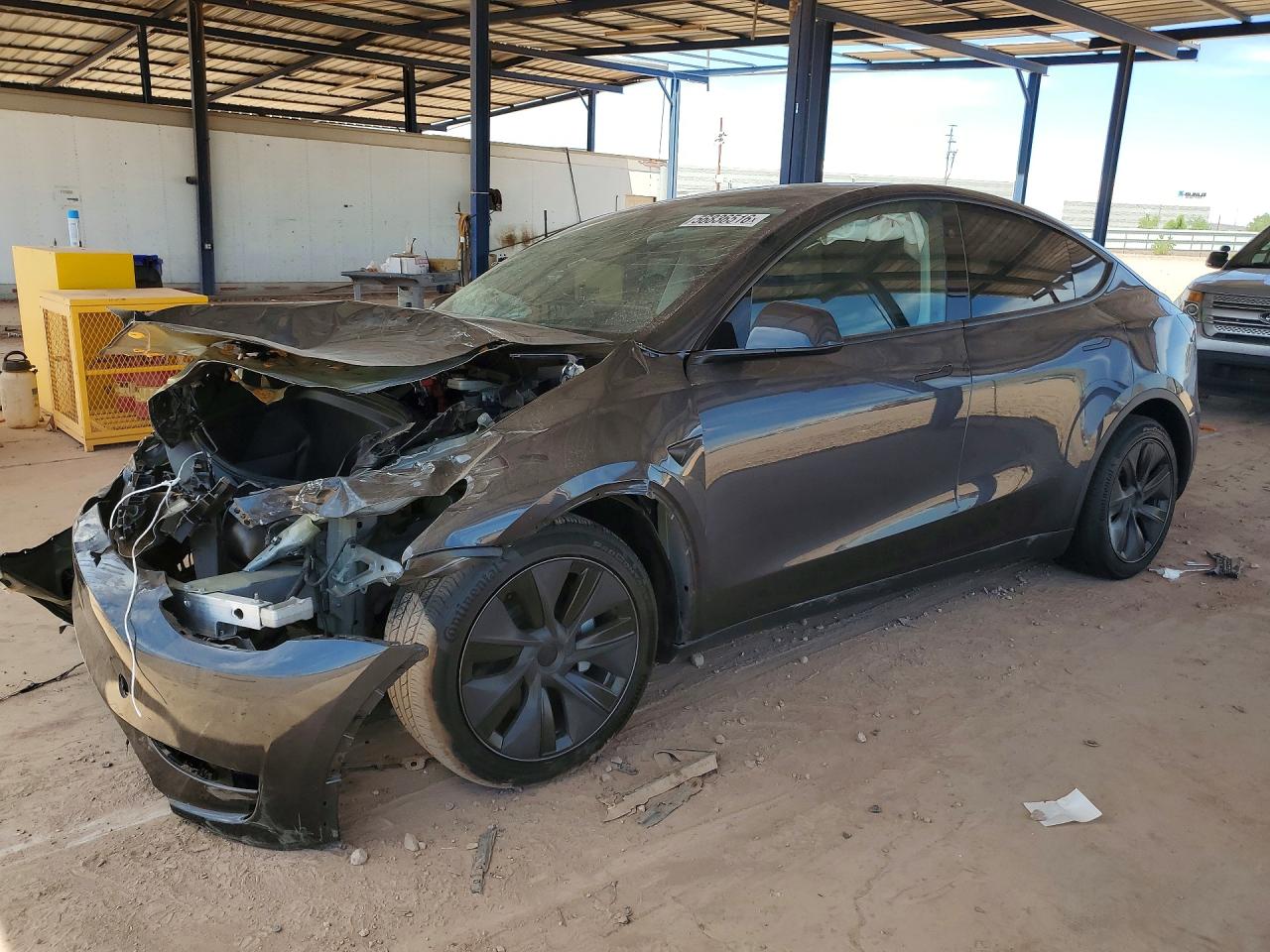 2025 TESLA MODEL Y