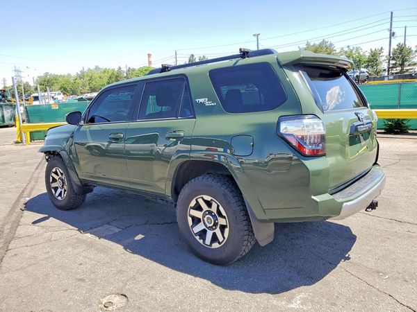 2022 TOYOTA 4RUNNER TRD Offroad