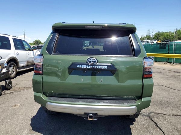 2022 TOYOTA 4RUNNER TRD Offroad