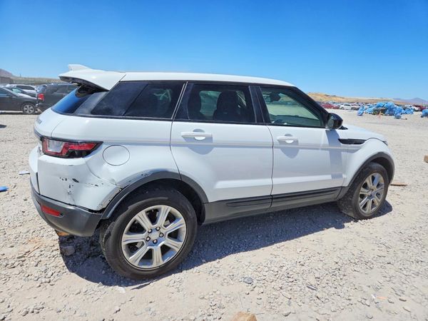 2016 LAND ROVER RANGEROVER SE